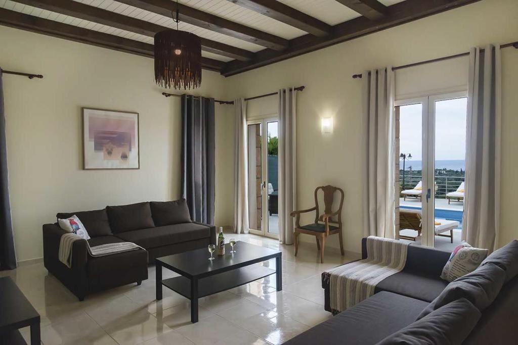 Monambeles Villas Svoronata Exterior foto